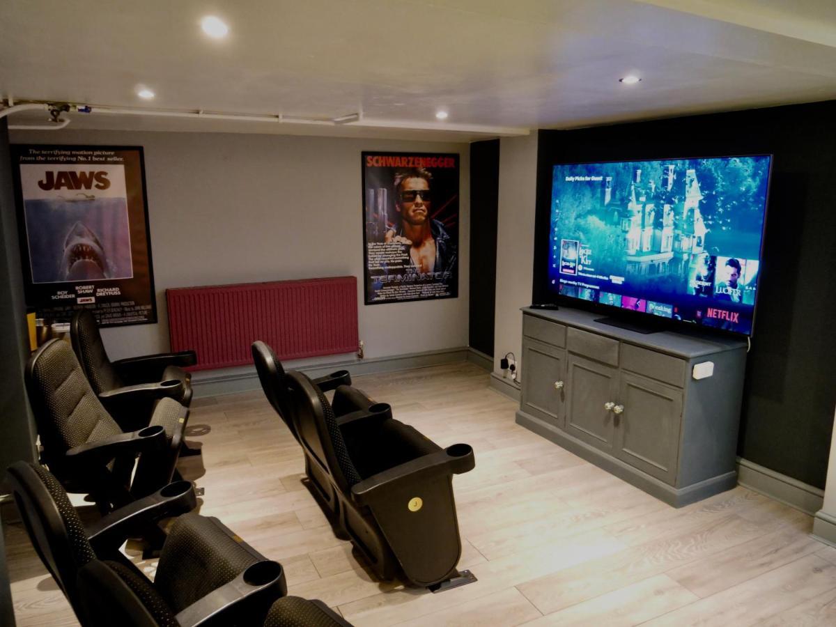 Luxury 3 Bathroom Cinema And Sauna 锡福德 外观 照片